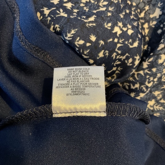 Collections by Bobeau Navy/Tan Tunic Lined Dress. Choker Neck. Size Medium - Picture 8 of 8